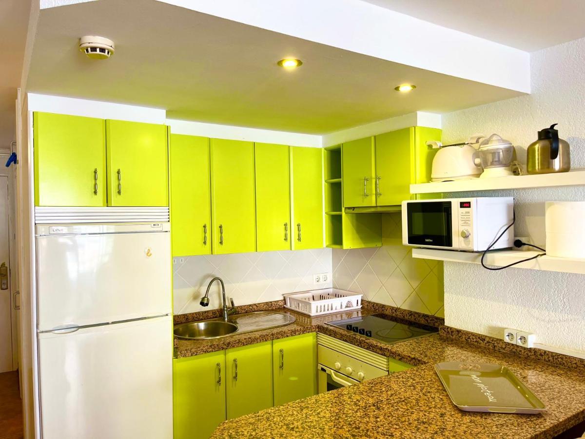 פלאייה דה לאס אמריקס Borinquen Sky Apartments מראה חיצוני תמונה