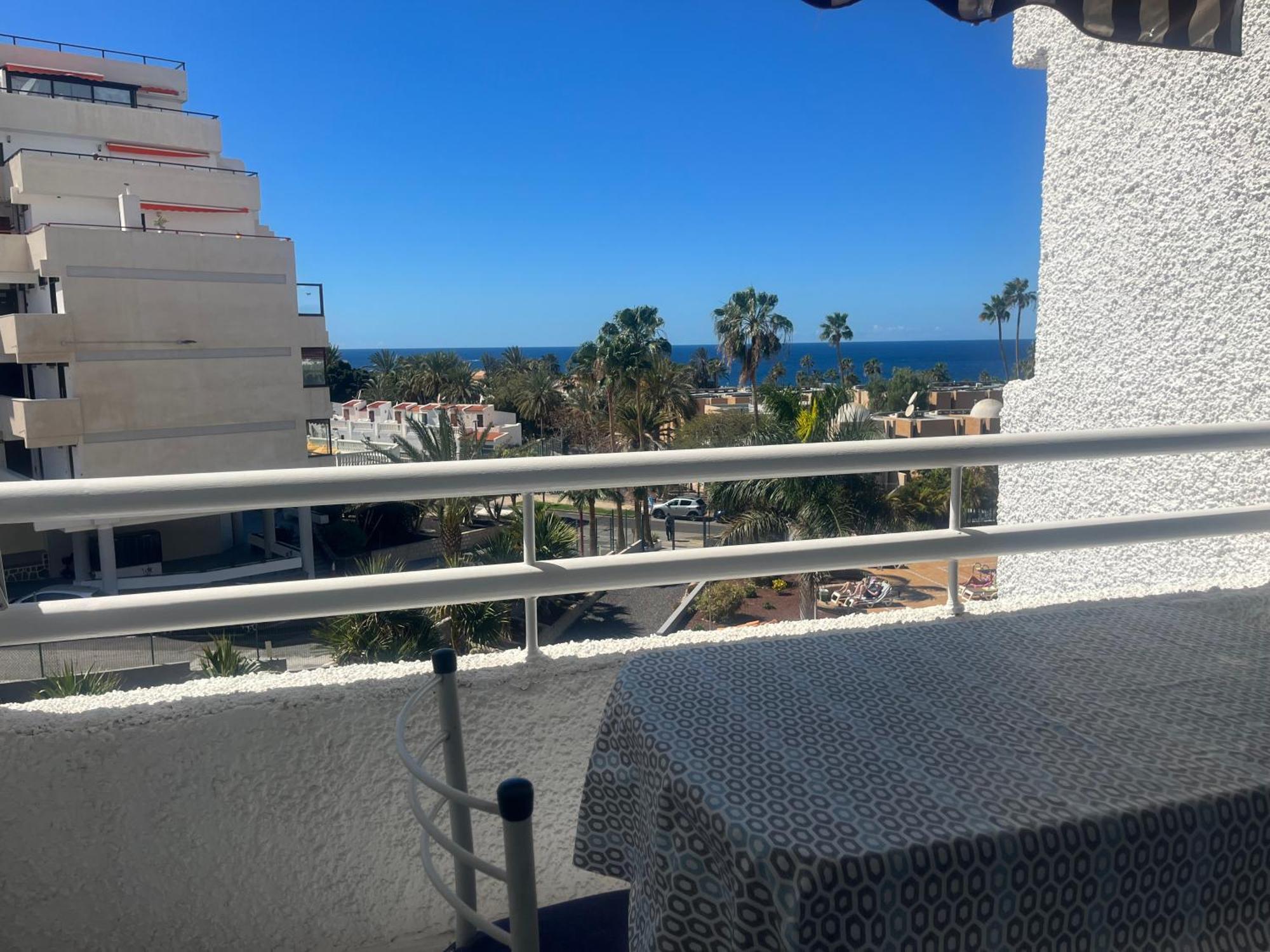 פלאייה דה לאס אמריקס Borinquen Sky Apartments מראה חיצוני תמונה