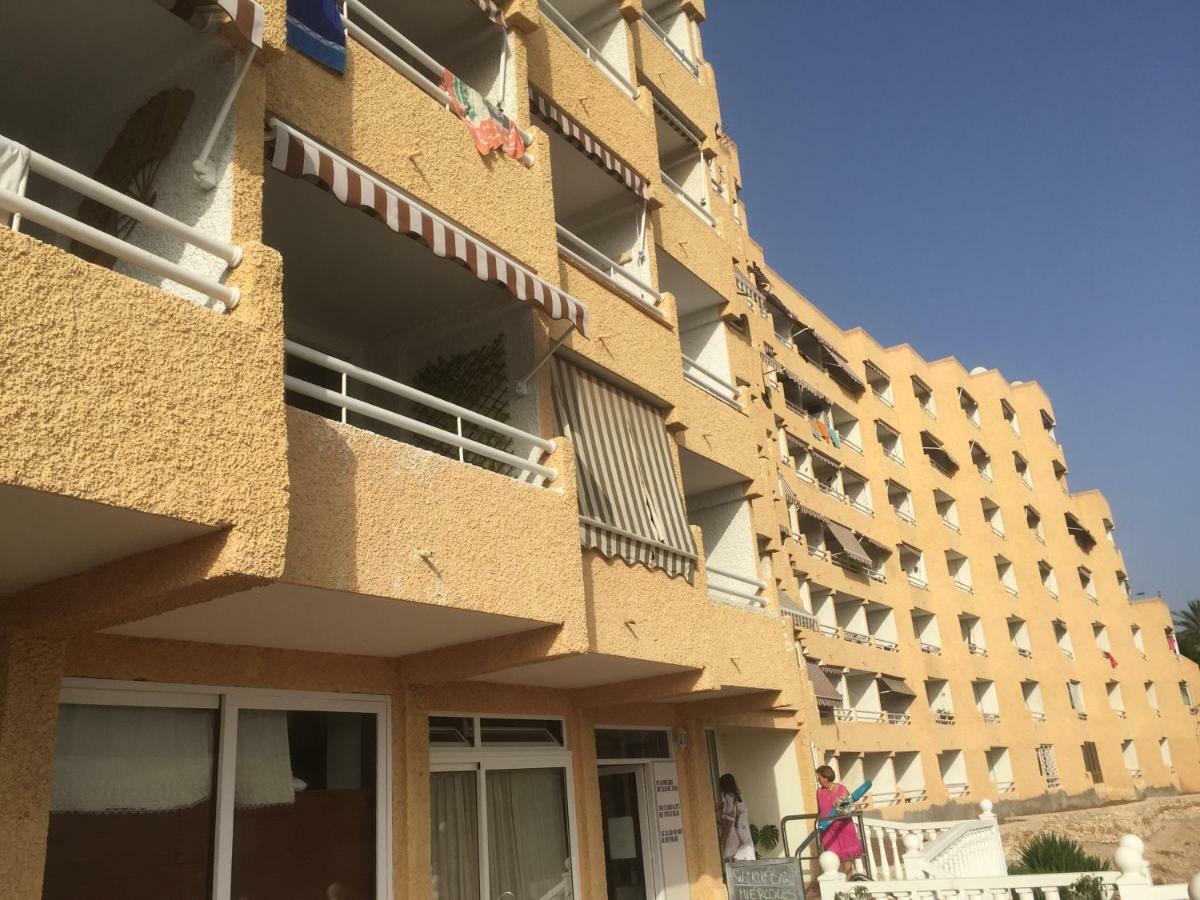 פלאייה דה לאס אמריקס Borinquen Sky Apartments מראה חיצוני תמונה