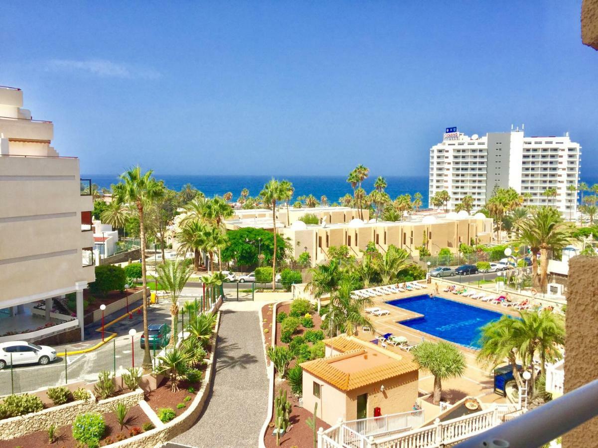 פלאייה דה לאס אמריקס Borinquen Sky Apartments מראה חיצוני תמונה